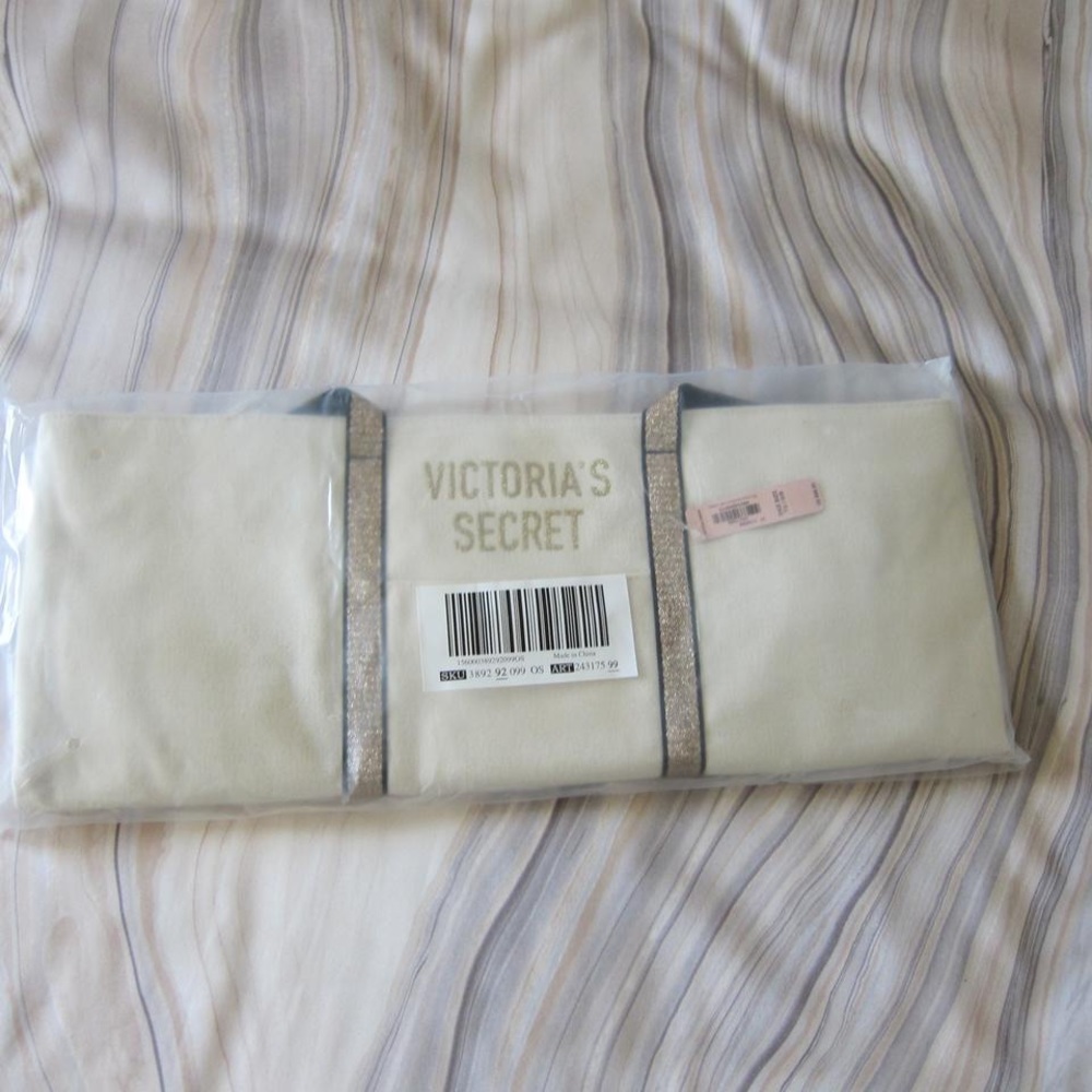 NWT VS Sparkle Zip Top Carryall Beige Canvas Tote - Picture 2 of 6